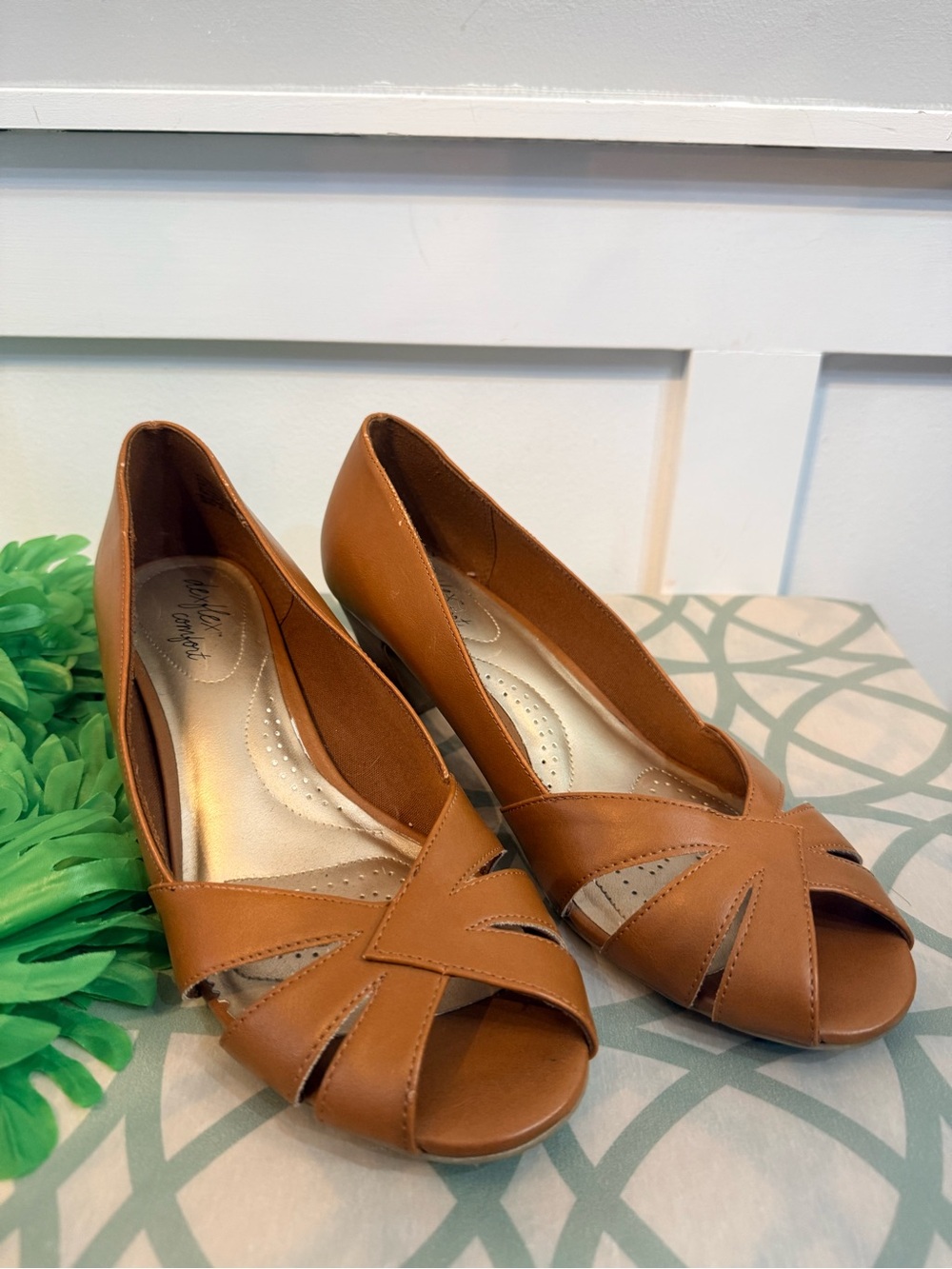 Dexflex Comfort Open Toe Slip On Cushioned Heels